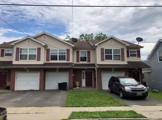 72 Warren St, Carteret, NJ 07008