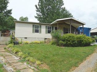 101 Berry Hill Rd, Elizabethton, TN 37643