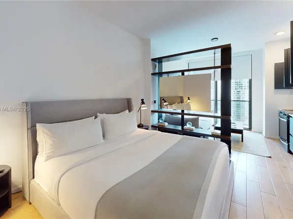 398 NE 5th St Unit 2016, Miami, FL 33132