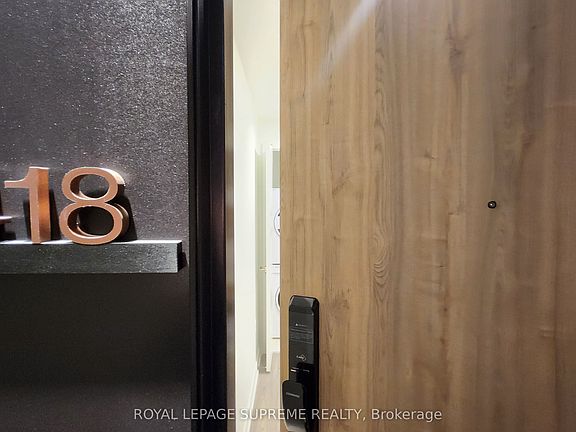 2nd image of 1 Fairview Rd E #418