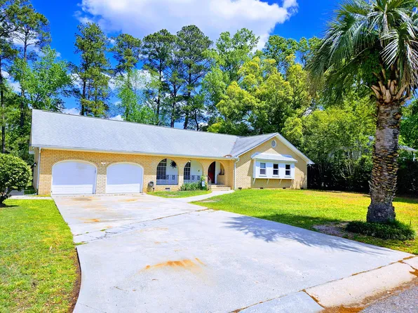 307 Fairington Dr, Summerville, SC 29485