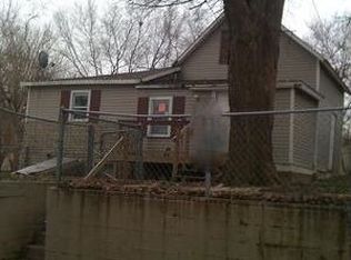 1417 Riverview Ave, Kansas City, KS 66102