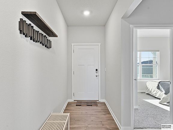 3rd image of 1090 Hazel Ln