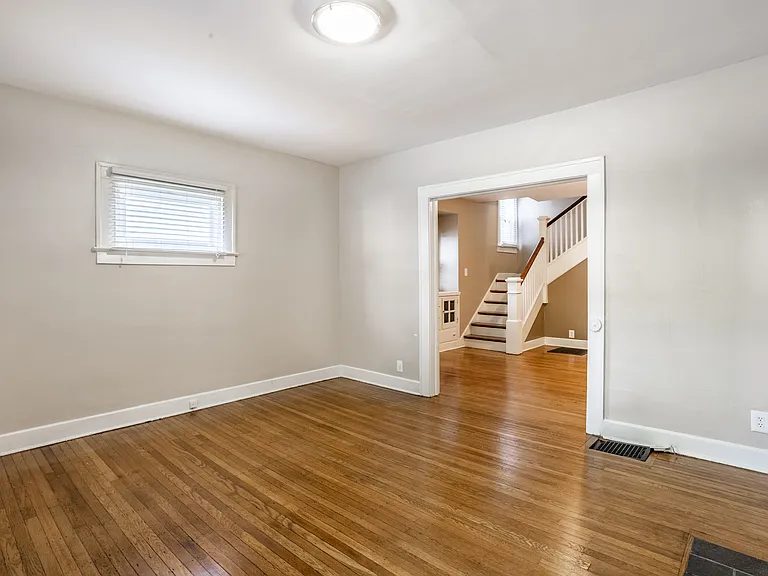 4327 N Park Ave — Photo 7