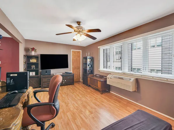 66-45 69th Street image 16 of 31