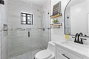 4328 SW 9th Ter — Photo 22