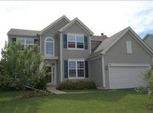 37 Augusta Dr, Gilberts, IL 60136