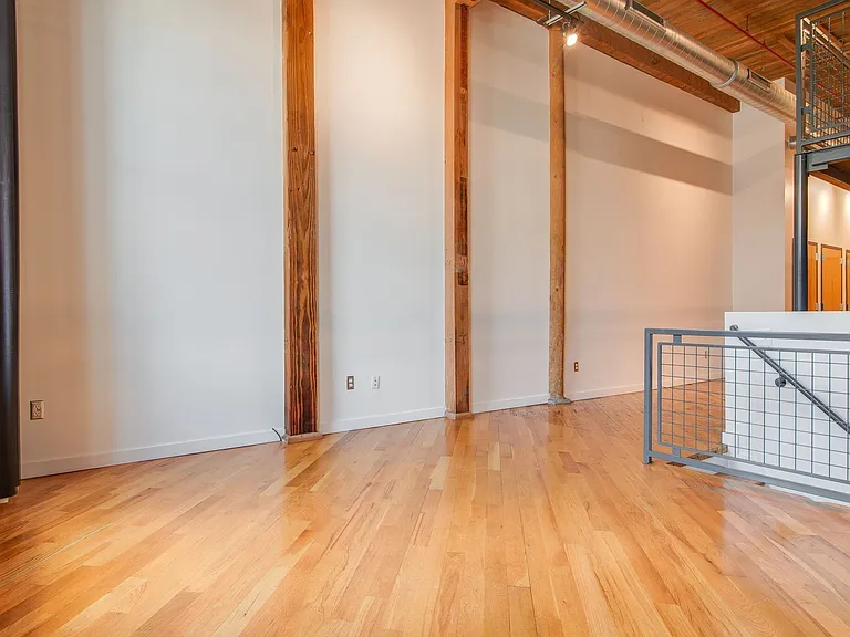 1400 Rosa L Parks Blvd #105 — Photo 13