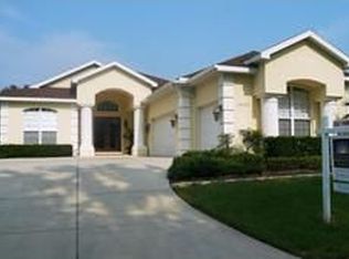 12300 Sunriver Ln, Dade City, FL 33525