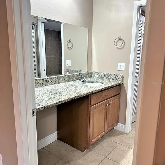5057 Vineland Rd #5057 — Photo 22