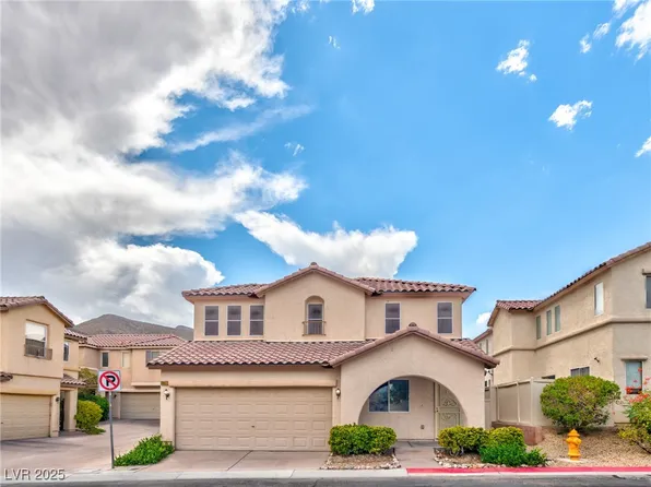 3945 Bayamon St, Las Vegas, NV 89129