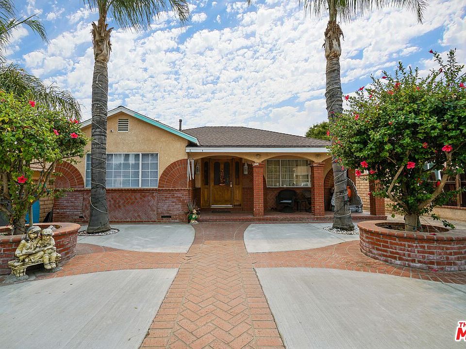1st image of 12737 Cometa Ave