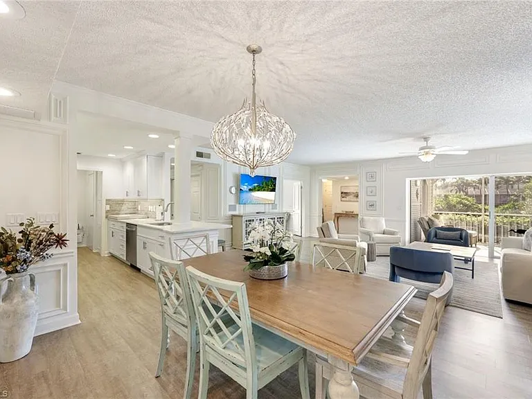 797 Willowbrook Dr #203 — Photo 10