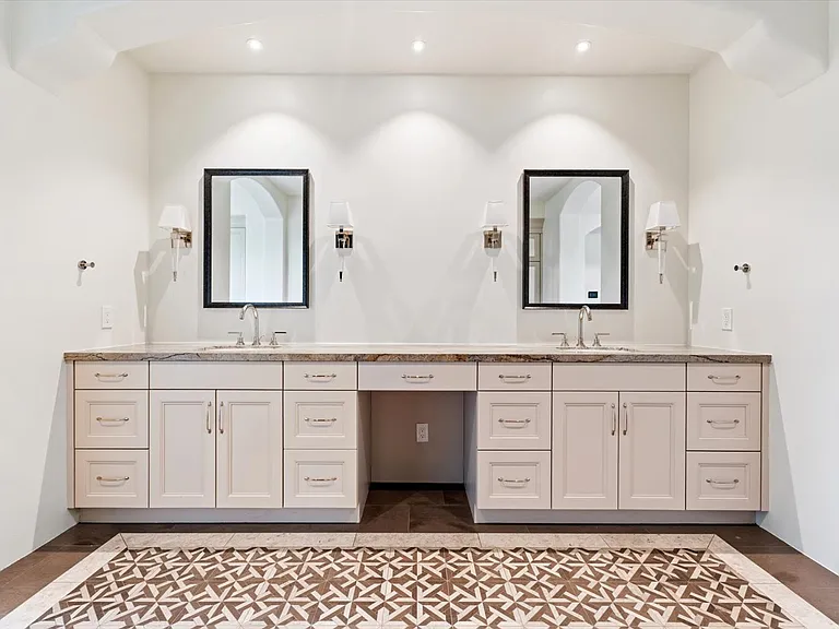 6717 E Solano Dr — Photo 16