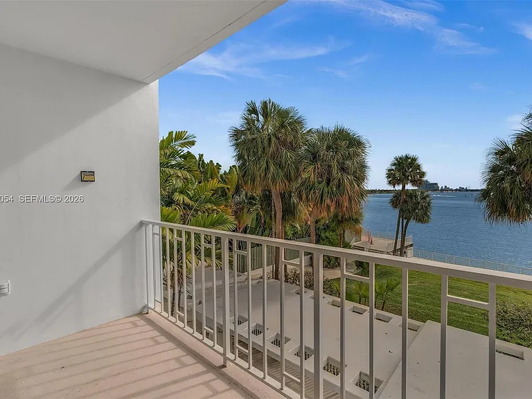 500 Bayview Dr #228 — Photo 46