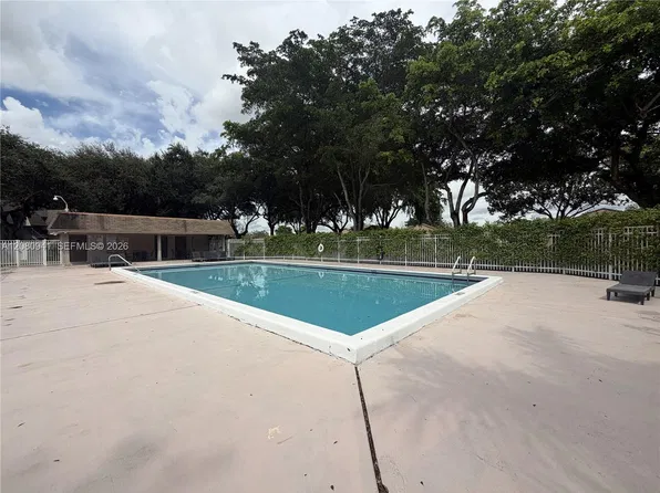3686 NW 95th Ter #4M, Fort Lauderdale, FL 33351