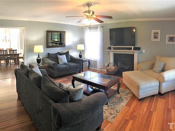 3rd image of 3643 Ashton Glen Ln