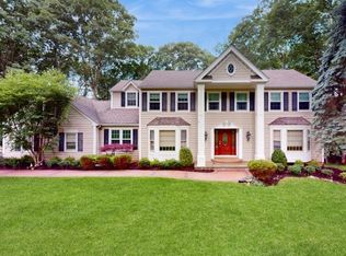 25 Phyllis Pl, Randolph, NJ 07869