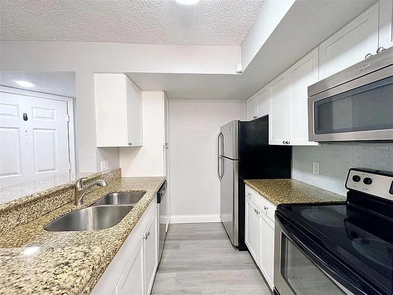 5124 Conroy Rd #12 — Photo 22
