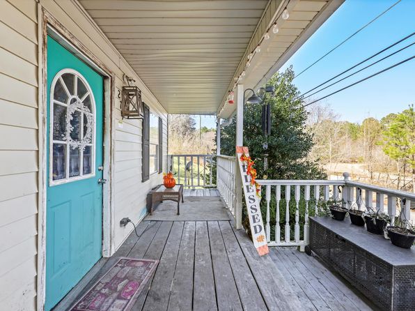 279 S Jenkins Rd, Chickamauga, GA 30707