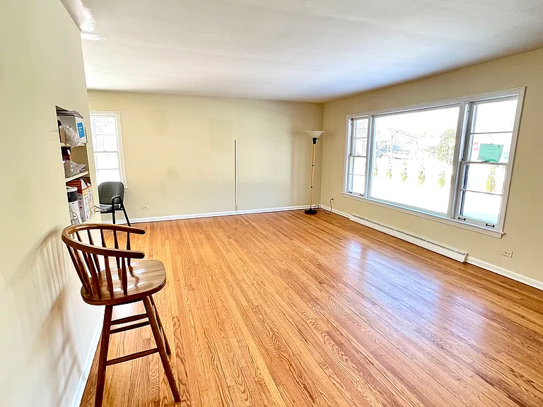 1725 Happ Rd — Photo 9