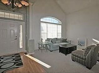 1011 Princeton Ct, Waukegan, IL 60085