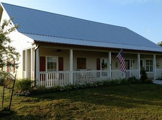 24956 Bernard Rd, New ulm, TX 78950