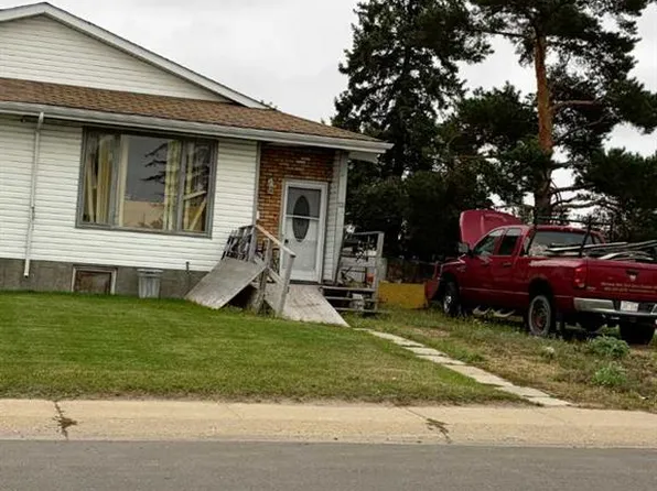 73 E Northey Ave, Red Deer, AB T4P 2A3