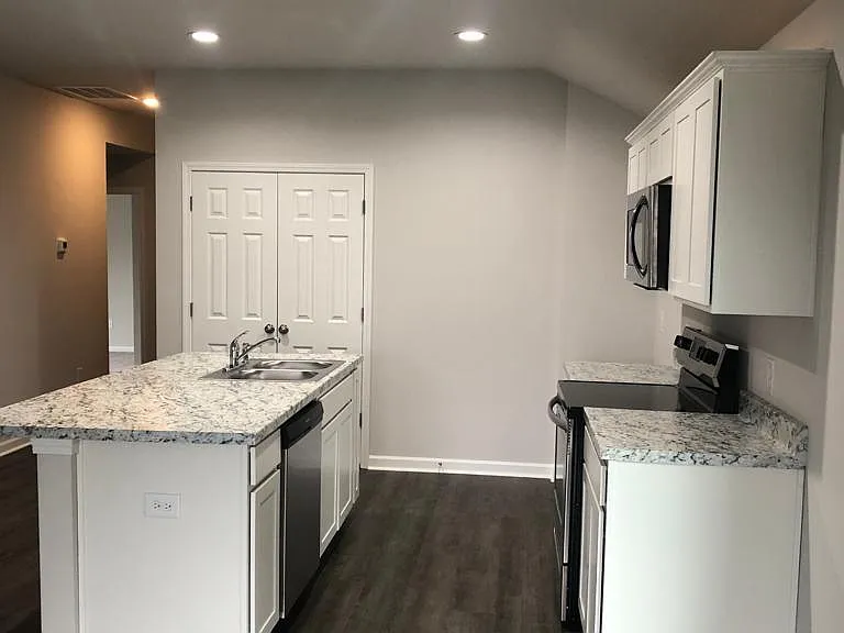 8632 Mohring Pl — Photo 9