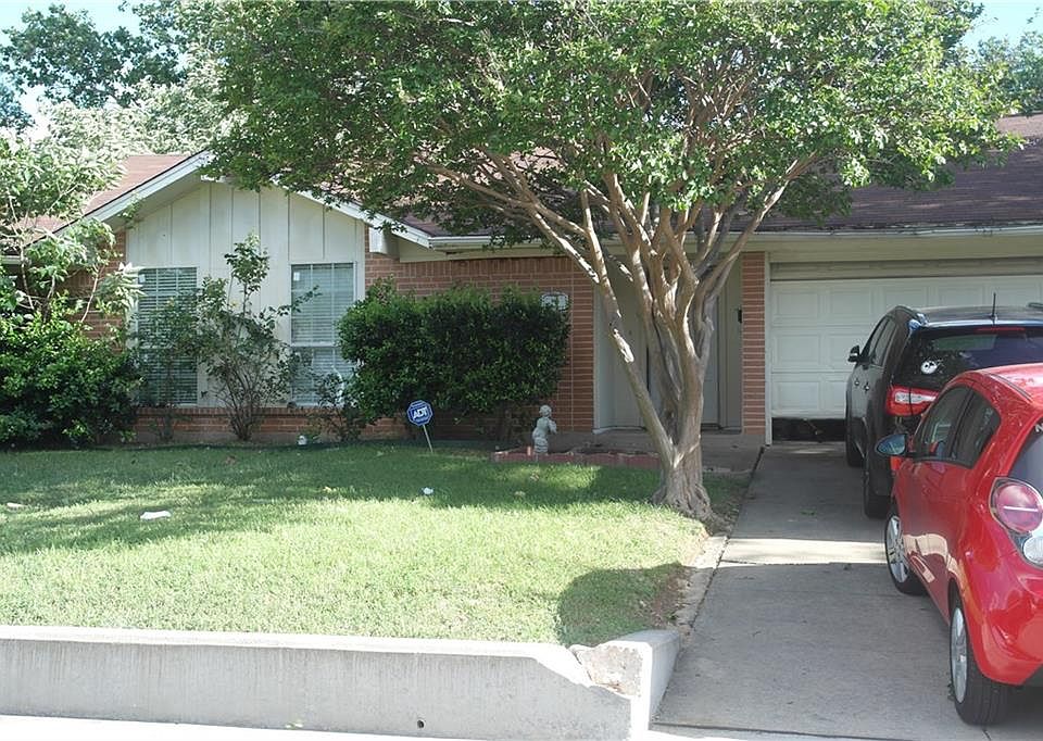 1st image of 618 Bentwood Dr