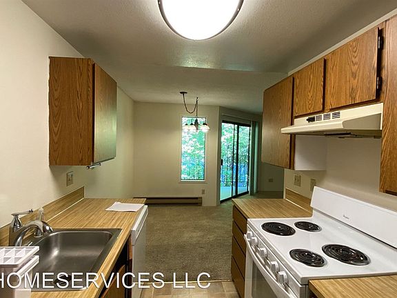 3rd image of 12736 NE 116th St #L33