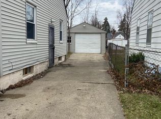 640 Crawford St, Flint, MI 48507