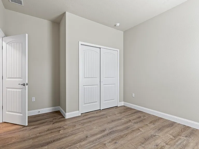 6 Emmons Ln — Photo 16
