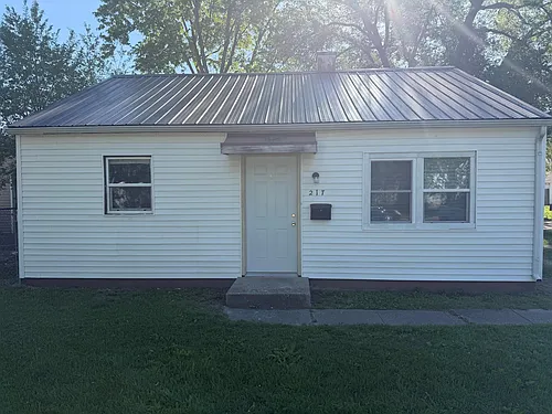 217 Edwards St Photo 1