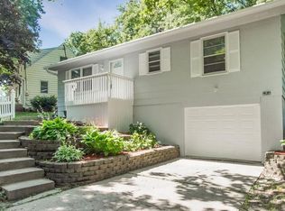 5708 Jordan Dr, Des Moines, IA 50315