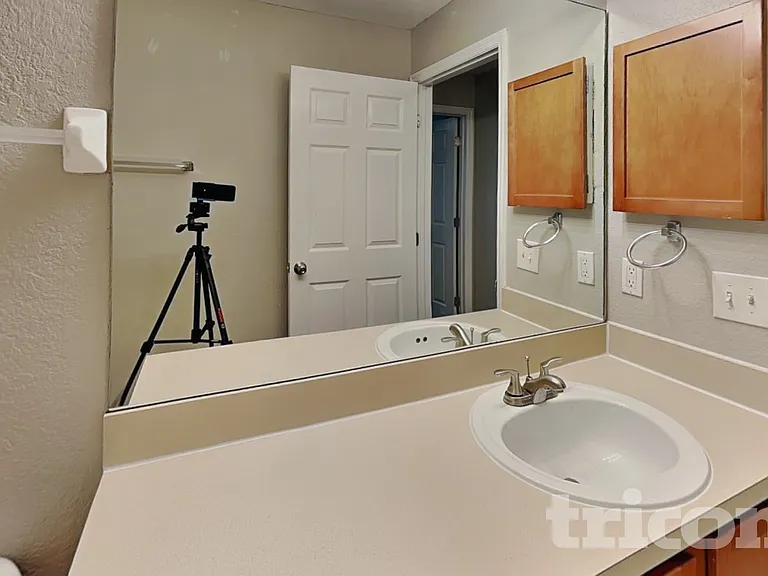 8 Matricaria Ct — Photo 19