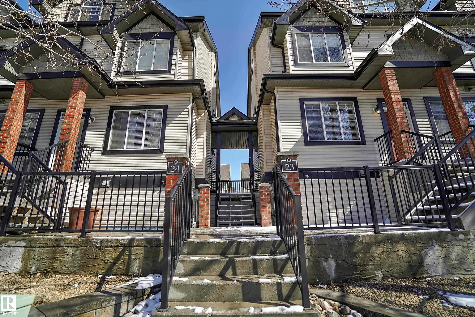 4821 Terwillegar Cmn NW #23 photo 1