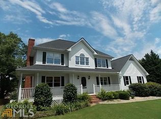 367 Oakland Bay Ct, Loganville, GA 30052