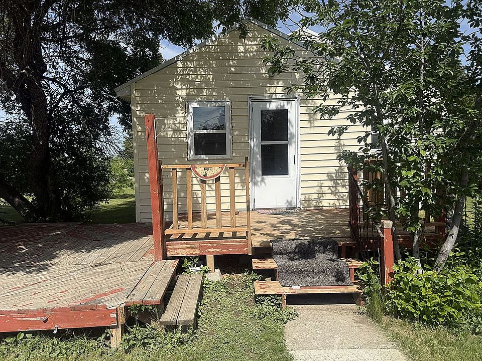 1st image of 501 S Iowa St