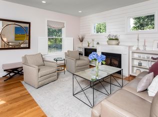 252 Foreside Rd, Falmouth, ME 04105