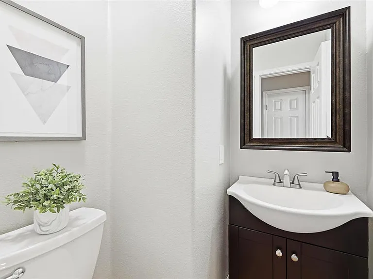 895 Inspiration Pl — Photo 35