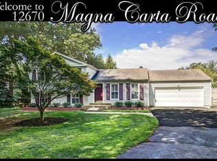 12670 Magna Carta Rd, Herndon, VA 20171