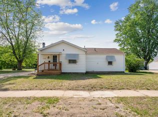 1010 Jones Rd, Evansdale, IA 50707