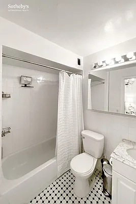 Rented by Sotheby's International Realty | media 16