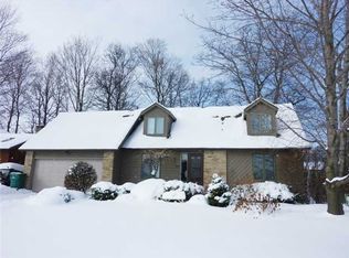 228 Long Park Dr, Rochester, NY 14612