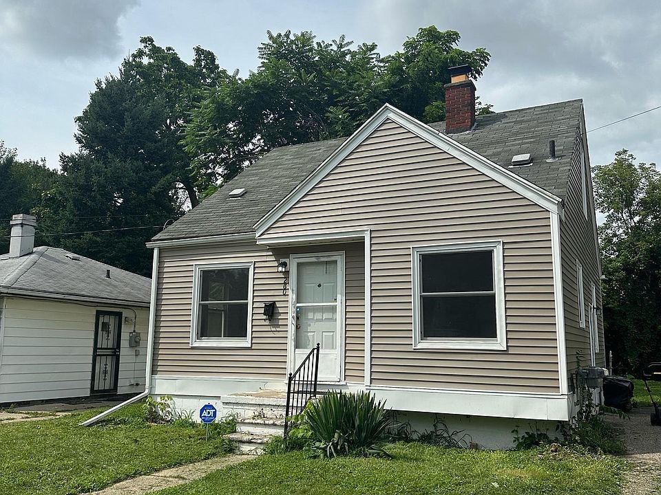 1st image of 260 Crystal Lake Dr