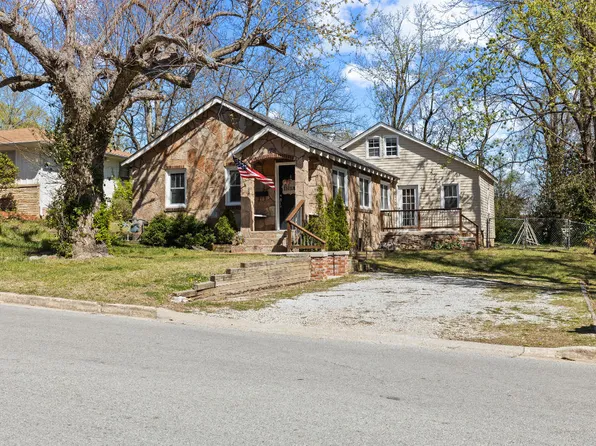 1101 N Maple St, Harrison, AR 72601