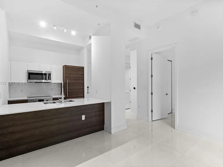 301 Altara Ave #205 — Photo 9