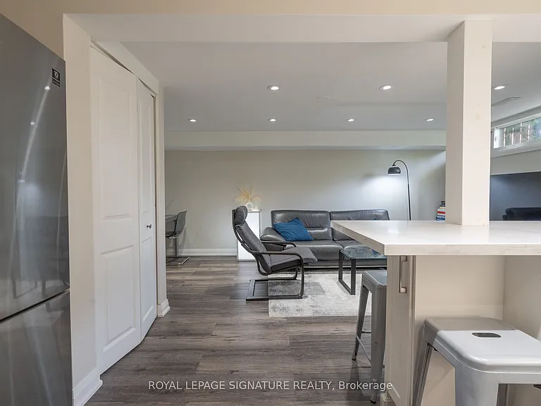 305 Blue Grass Blvd #BASEMENT — Photo 9
