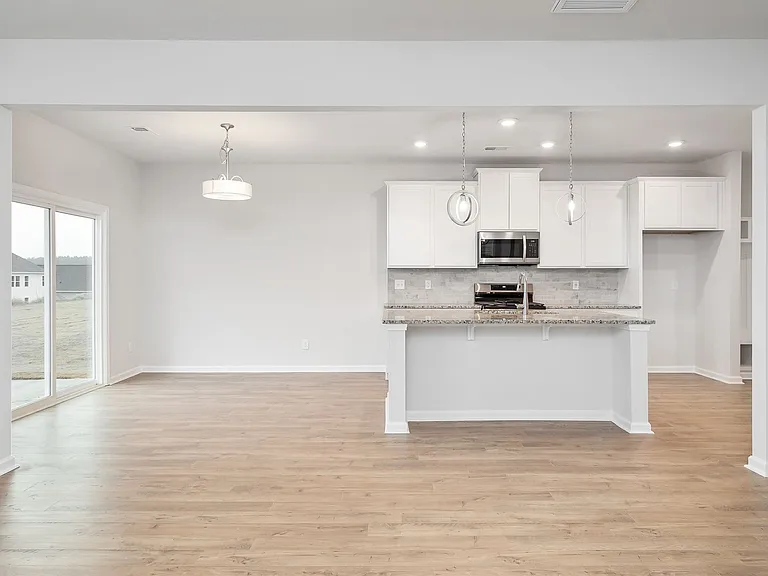775 Justify Loop — Photo 34